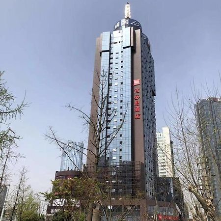 Отель Ibis Chengdu Chunxi Road Shudu Mansion Экстерьер фото